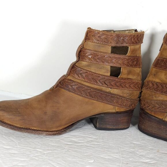 FREEBIRD BY STEVEN Women's Roper US 9M Brown Leather Distressed Strappy Booties - Picture 6 of 14